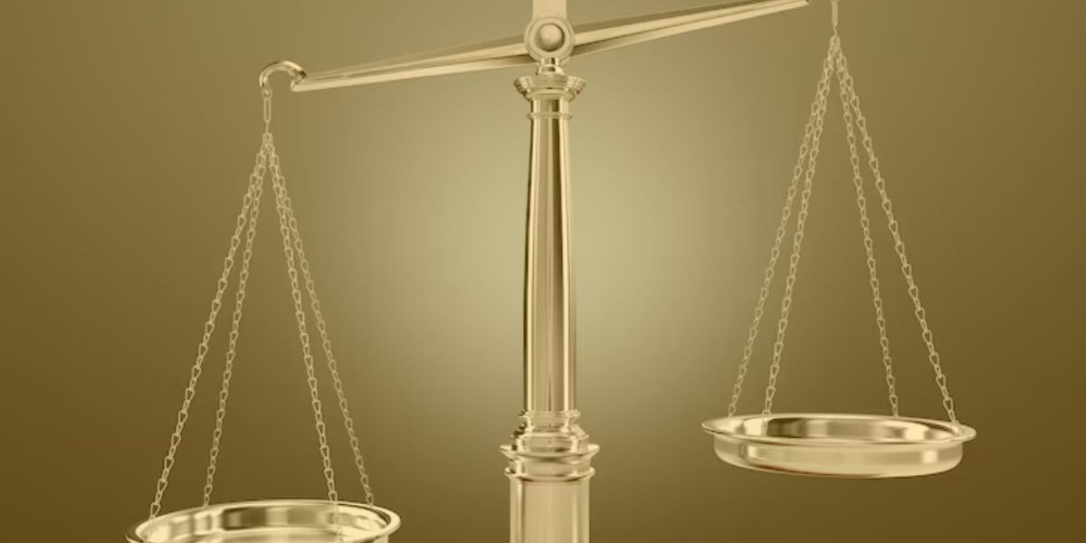An uneven beam balance scale