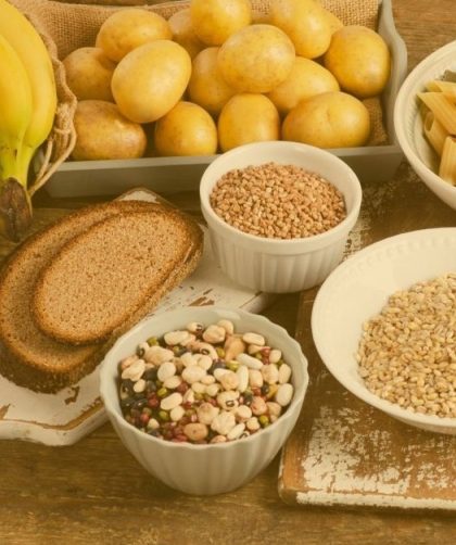 bowls of resistance starch sources: potatoes, pasta, rice,bananas, legumes, and oats